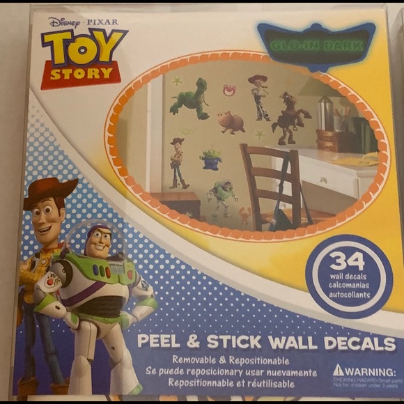 Toy Story 3 Peel & Stick Wall Decals Glow n Dark - Picture 7 of 7